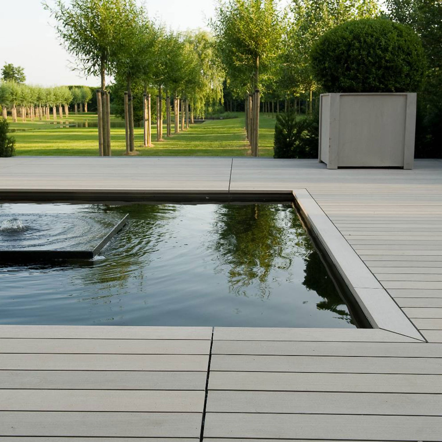 Esthec Decking