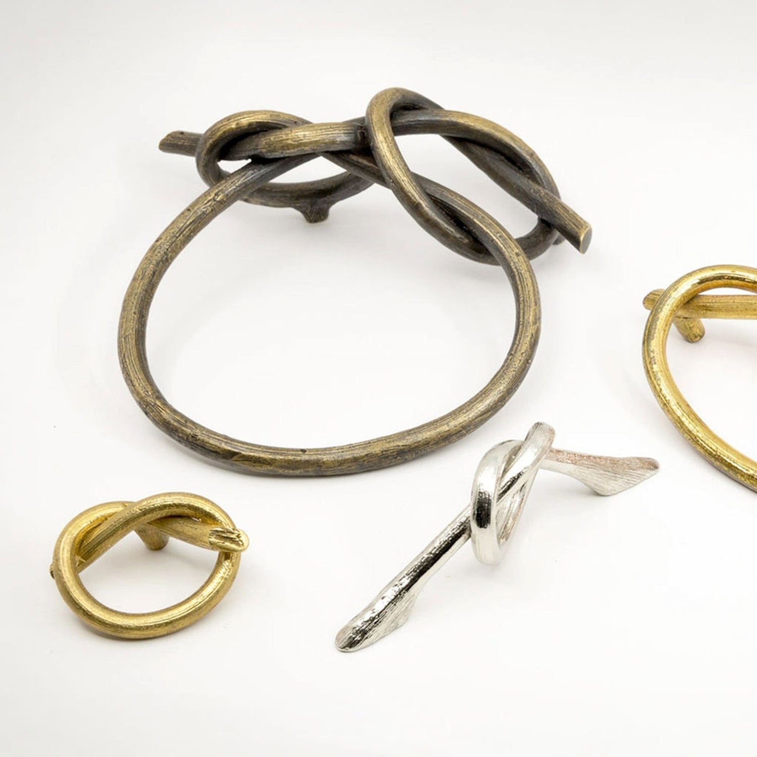 Knot with Katie Gong