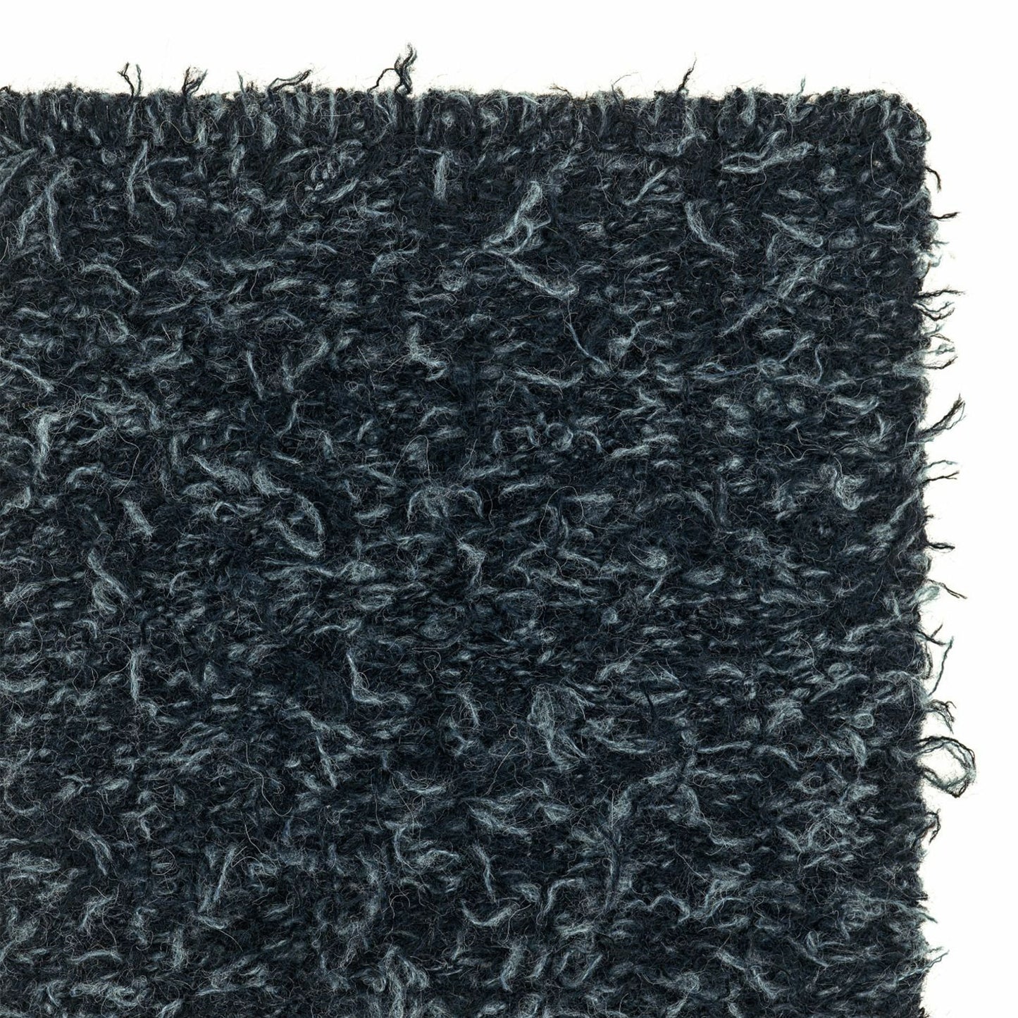 Erbe rug style in black and grey colored woven shag weave