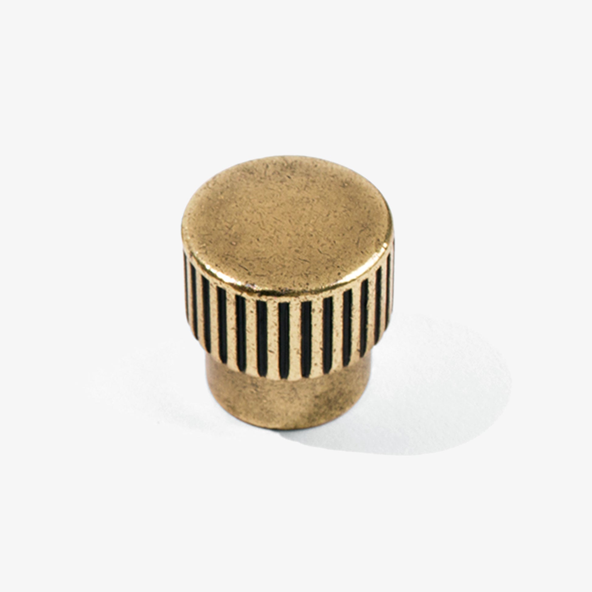 Fluted Knob in Polished Bronze