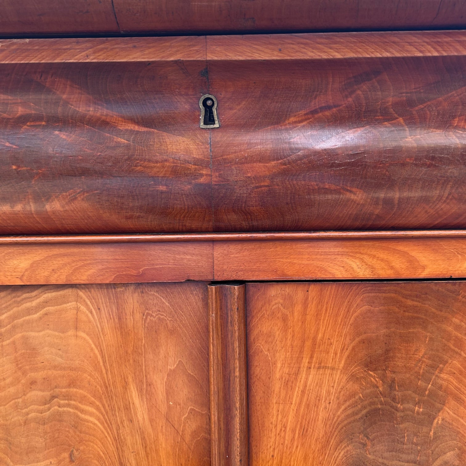 keyhole detail - Flame Mahogany Louis Philippe Armoire