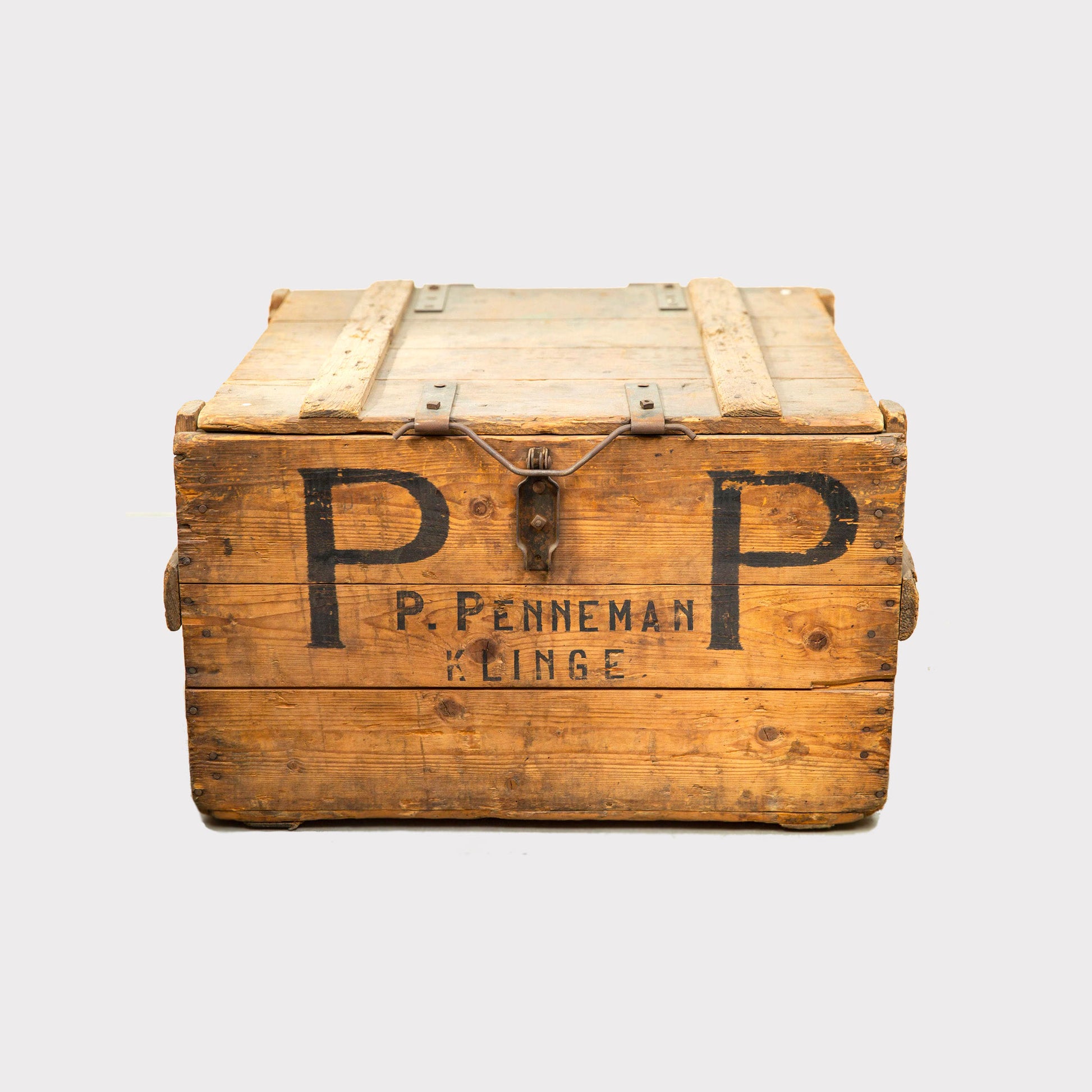 Rustic Wooden Storage Chest - P. Penneman Klinge